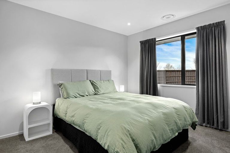 Photo of property in 37 Braeburn Crescent, Swannanoa, Kaiapoi, 7692