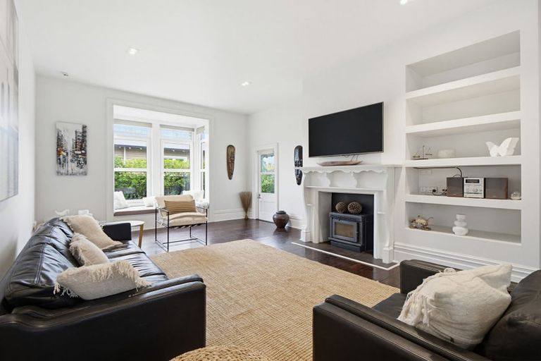 Photo of property in 92 Warrington Street, Mairehau, Christchurch, 8013