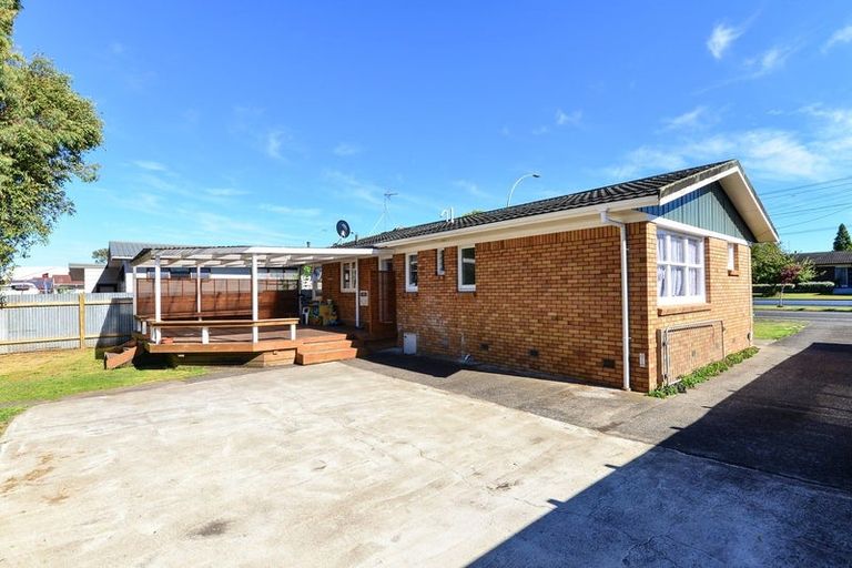 Photo of property in 175 Sandwich Road, St Andrews, Hamilton, 3200