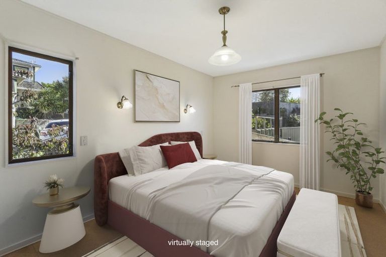 Photo of property in 17 Howell Road, Paraparaumu Beach, Paraparaumu, 5032