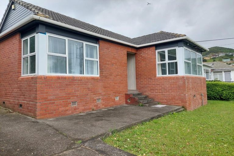 Photo of property in 3 Kipling Street, Johnsonville, Wellington, 6037