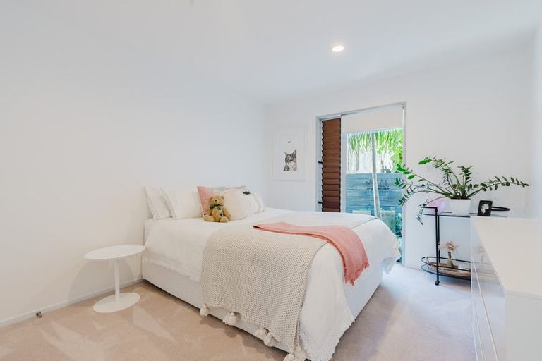 Photo of property in 50 Greenfield Drive, Western Heights, Hamilton, 3200