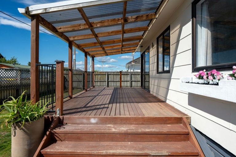 Photo of property in 6 Nihoriki Street, Koutu, Rotorua, 3010