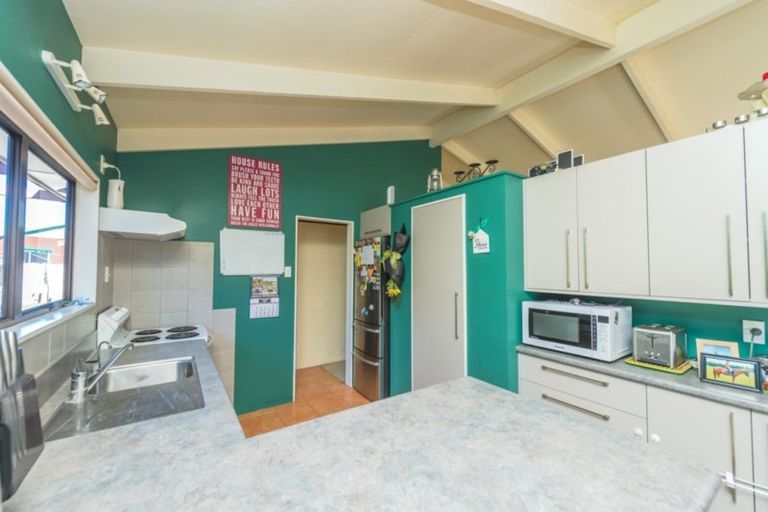 Photo of property in 13 Spurdle Street, Springvale, Whanganui, 4501