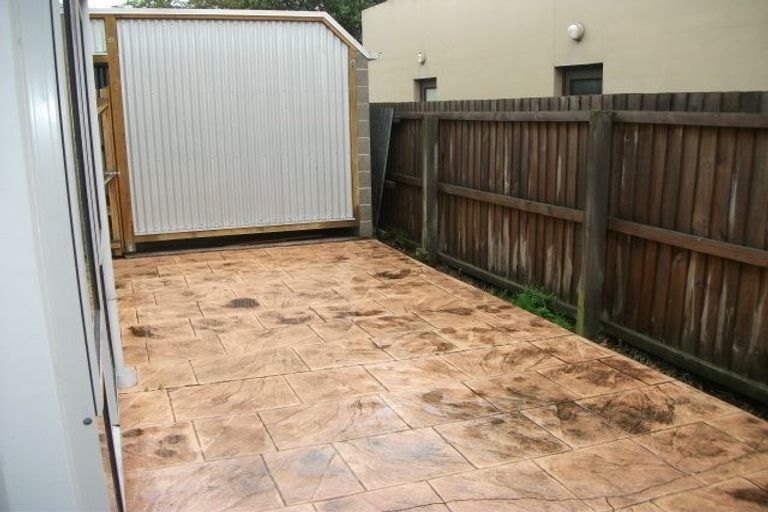 Photo of property in 2/35 Ely Street, Christchurch Central, Christchurch, 8013