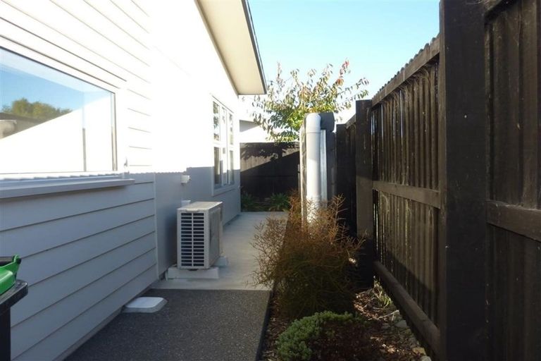 Photo of property in 3/97 Packe Street, Edgeware, Christchurch, 8013