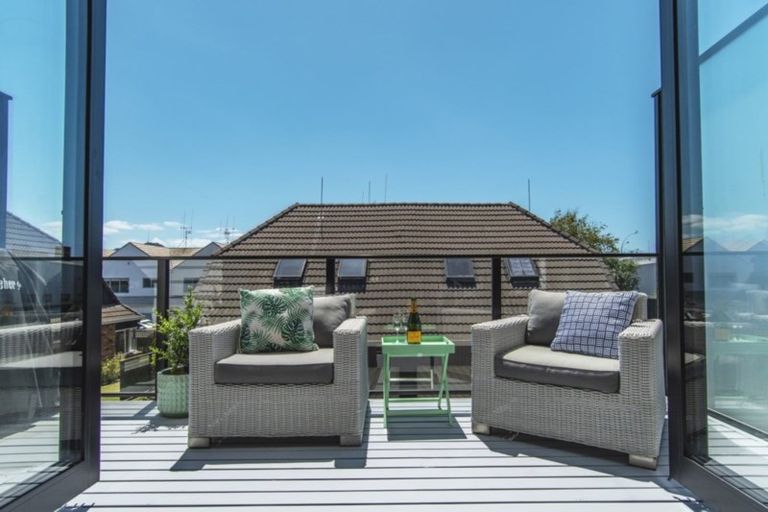 Photo of property in 10/33 Miro Street, Mount Maunganui, 3116