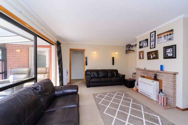 Photo of property in 359 Ruahine Street, Terrace End, Palmerston North, 4410