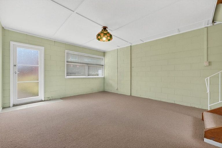 Photo of property in 98 Eban Avenue, Hillcrest, Auckland, 0627