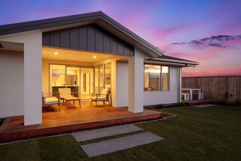 Photo of property in 43 Wai Iti Avenue, Redwoodtown, Blenheim, 7201