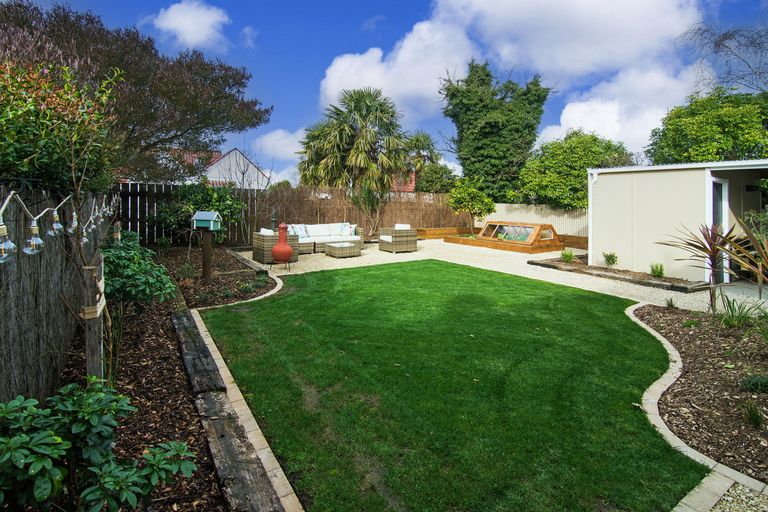 Photo of property in 2 Totara Street, Lansdowne, Masterton, 5810