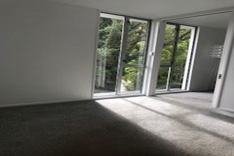 Photo of property in 2/15 Peterborough Street, Christchurch Central, Christchurch, 8013
