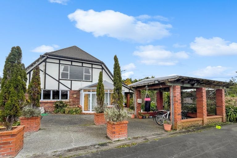 Photo of property in 181 Old Road West, Turitea, Palmerston North, 4472