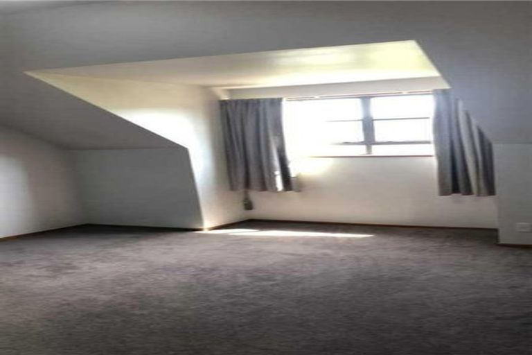 Photo of property in 20c Siska Place, Upper Riccarton, Christchurch, 8041