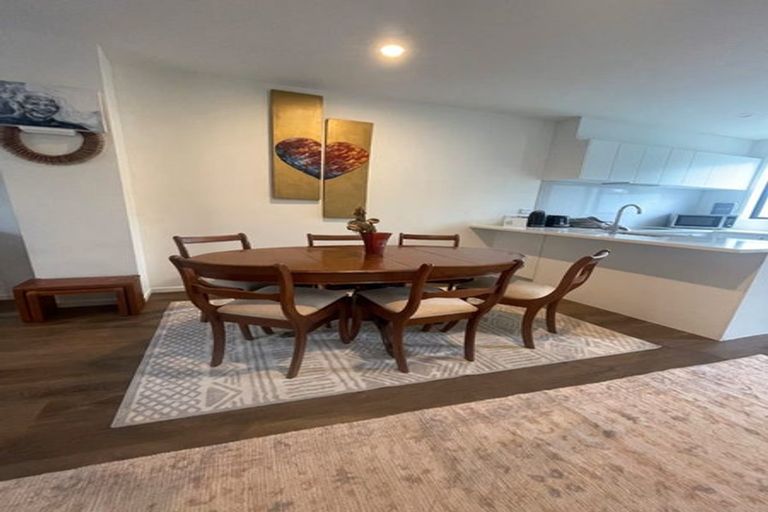 Photo of property in 14 Rara Lane, Manukau, Auckland, 2104