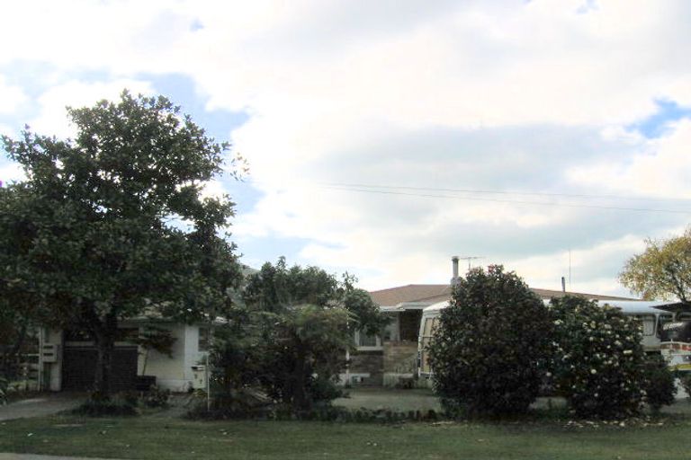 Photo of property in 27 Fairview Road, Western Heights, Rotorua, 3015