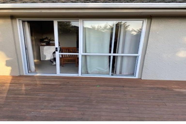 Photo of property in 45 Charlcott Street, Burnside, Christchurch, 8053