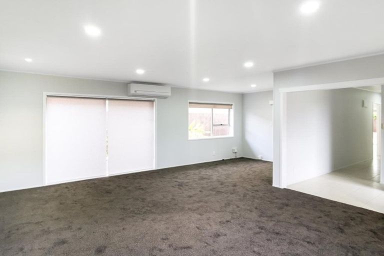 Photo of property in 38 Luton Avenue, Sunnyhills, Auckland, 2010