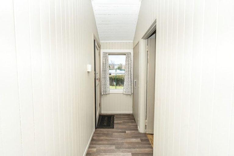 Photo of property in 9 Ossian Street, Milton, 9220