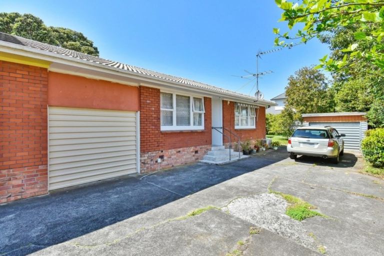 Photo of property in 2/9 Omagh Avenue, Papatoetoe, Auckland, 2025