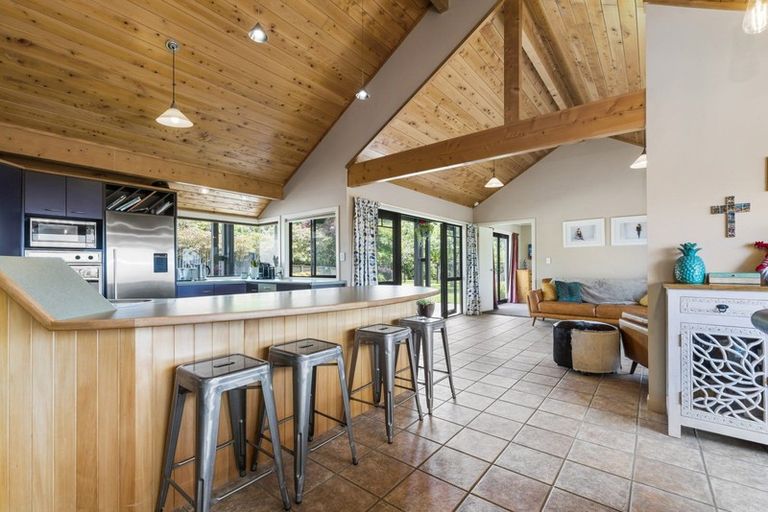 Photo of property in 28 Atkins Lane, Hamurana, Rotorua, 3097