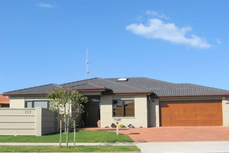 Photo of property in 117 Palm Beach Boulevard, Papamoa Beach, Papamoa, 3118