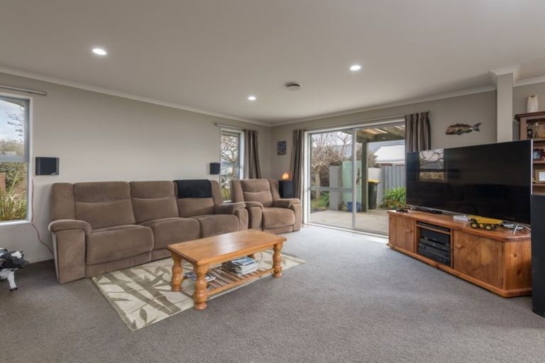 Photo of property in 22 Sanderlane Drive, Motueka, 7120