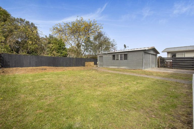 Photo of property in 22 Arnwood Street, Manurewa, Auckland, 2102