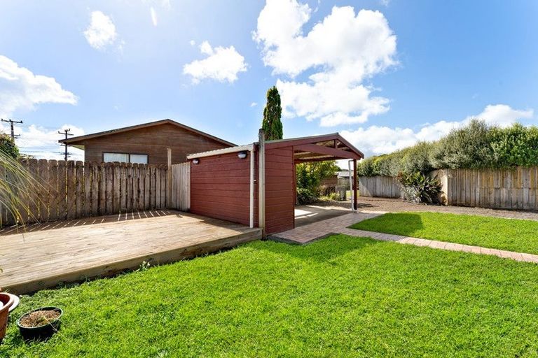Photo of property in 3/388a West Coast Road, Glen Eden, Auckland, 0602