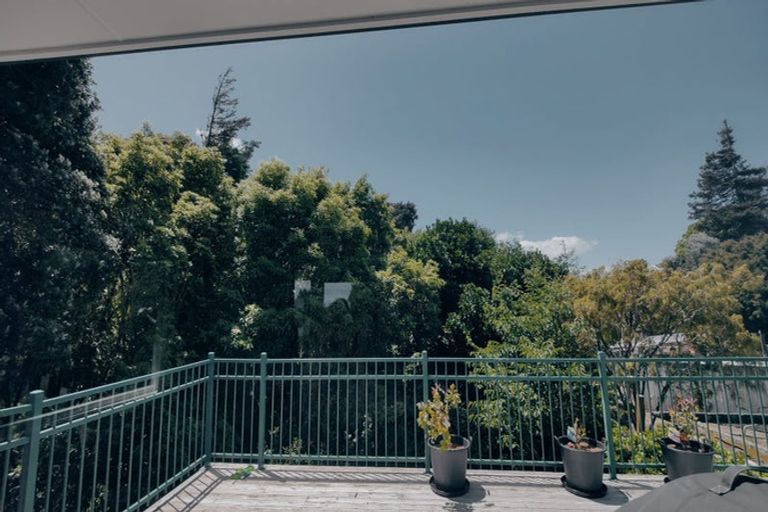 Photo of property in 22 Tregarth Street, Saint Johns Hill, Whanganui, 4501