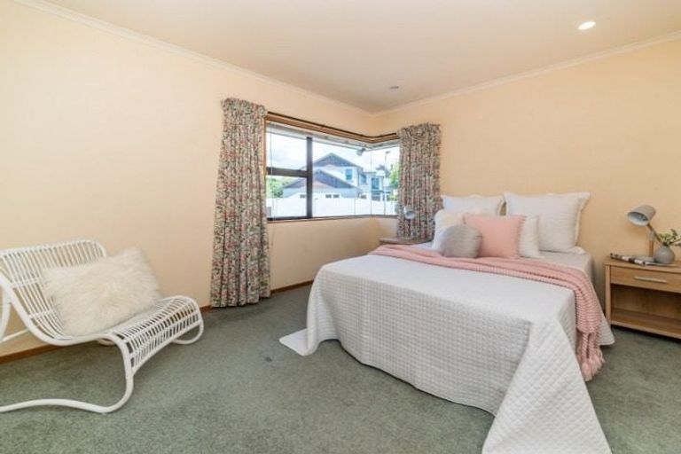 Photo of property in 41a Ihaka Street, Hokowhitu, Palmerston North, 4410