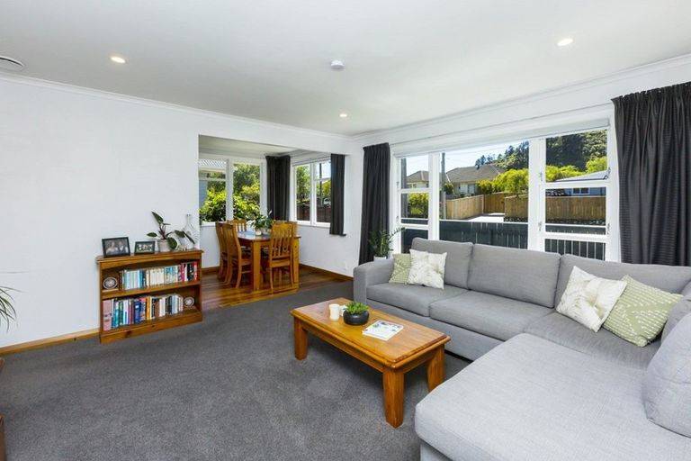 Photo of property in 84 Black Beech Street, Birchville, Upper Hutt, 5018