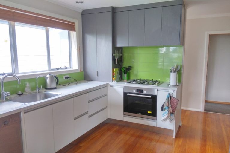 Photo of property in 3a Waimea Street, Westown, New Plymouth, 4310