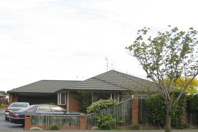 Photo of property in 3/4 Daniels Road, Redwood, Christchurch, 8051