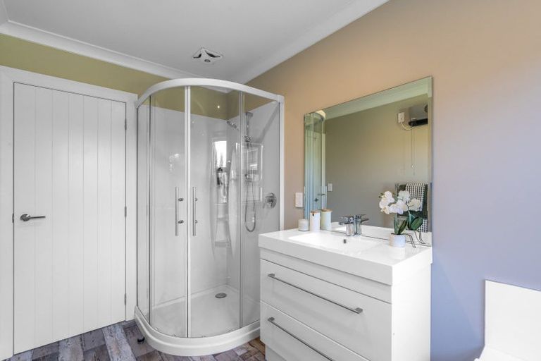 Photo of property in 193 Orepuki Riverton Highway, Longwood, Riverton, 9881