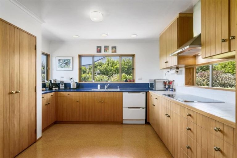 Photo of property in 20 Golders Place, Richmond Heights, Taupo, 3330
