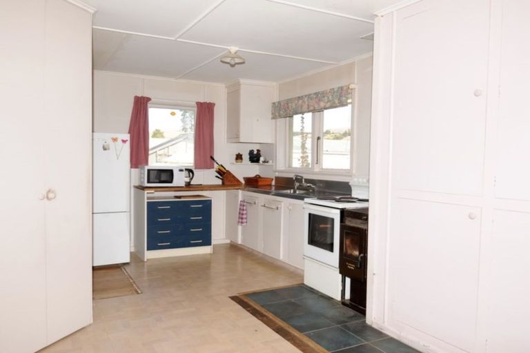 Photo of property in 6 Robinson Street, Kurow, 9435