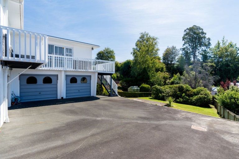 Photo of property in 2 Kennedy Road, Fairfield, Dunedin, 9018