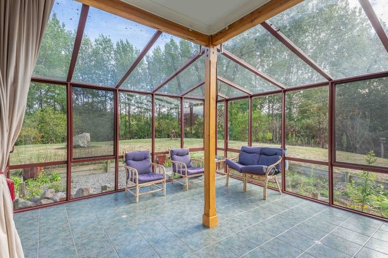 Photo of property in 184e Taylors Road, Otaki, 5583