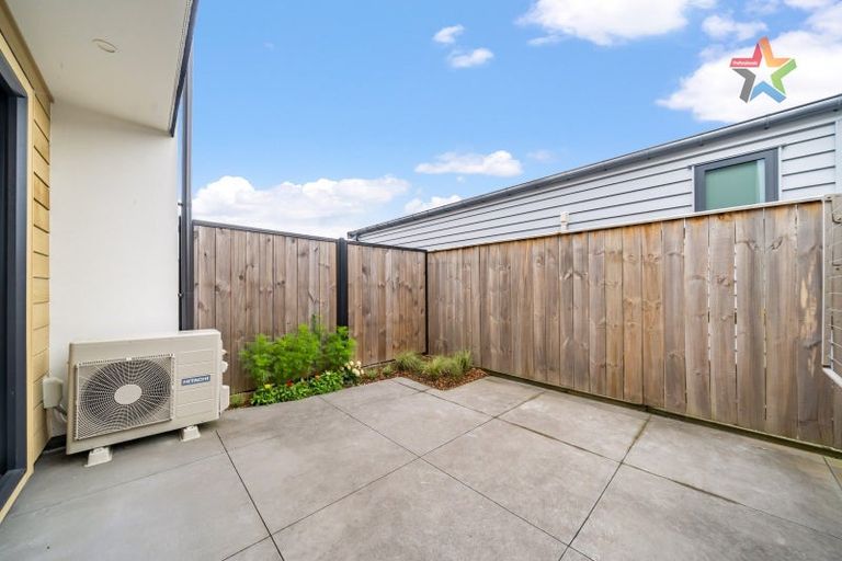 Photo of property in 6/489 Riverside Drive, Fairfield, Lower Hutt, 5011