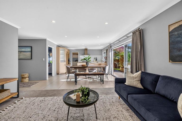 Photo of property in 12 Sylvester Crescent, Flagstaff, Hamilton, 3210