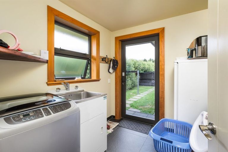 Photo of property in 18 Maclean Street, Glenavy, Waimate, 7980