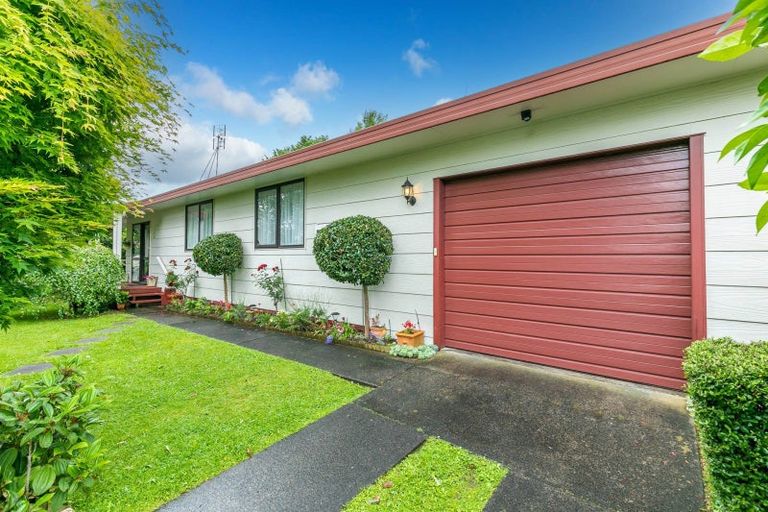 Photo of property in 17 Rigter Place, Enderley, Hamilton, 3214