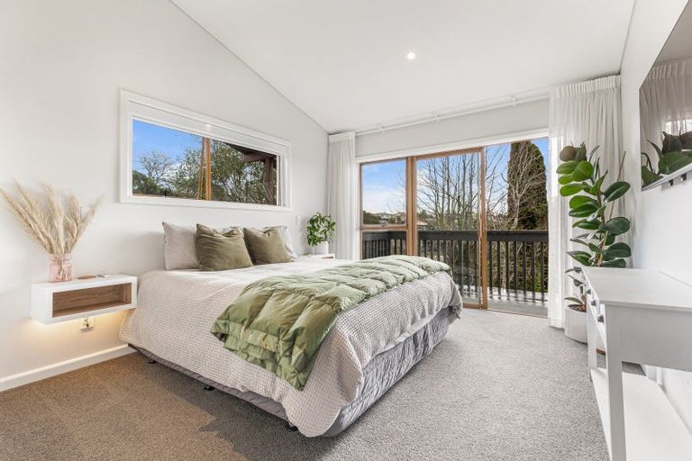 Photo of property in 20 Surville Place, Mairangi Bay, Auckland, 0630