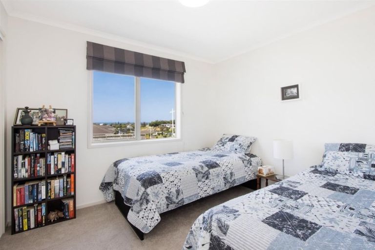 Photo of property in 14 Tohora View, Waihi Beach, 3611