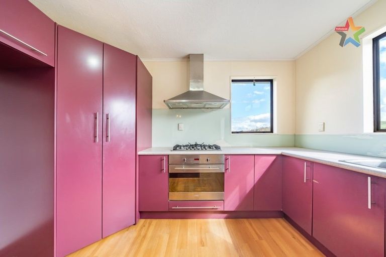 Photo of property in 236 Major Drive, Kelson, Lower Hutt, 5010