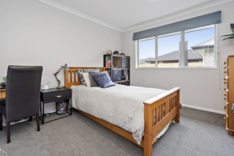 Photo of property in 13 Twin Willow Close, Cambridge, 3434