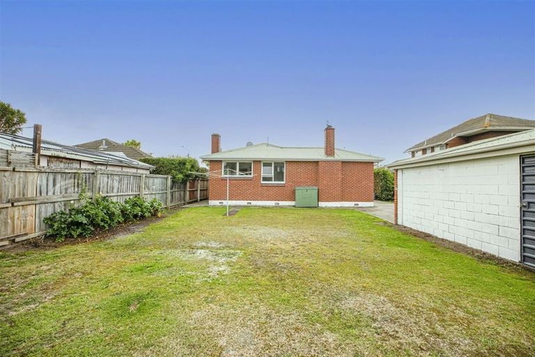 Photo of property in 38 Farrington Avenue, Bishopdale, Christchurch, 8053