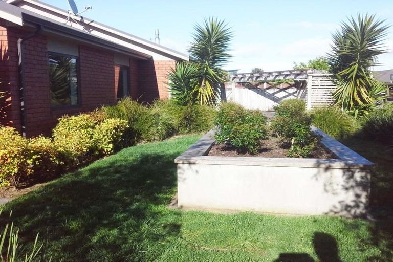 Photo of property in 3 Manuka Place, Whalers Gate, New Plymouth, 4310
