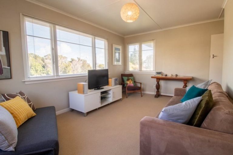 Photo of property in 5a Pendarves Street, New Plymouth, 4310